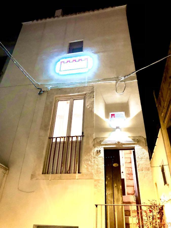 Antiche Mura Apartments "Nel Cuore Della Puglia"Bivani, Cucina, Terrazzo Turi Exterior photo