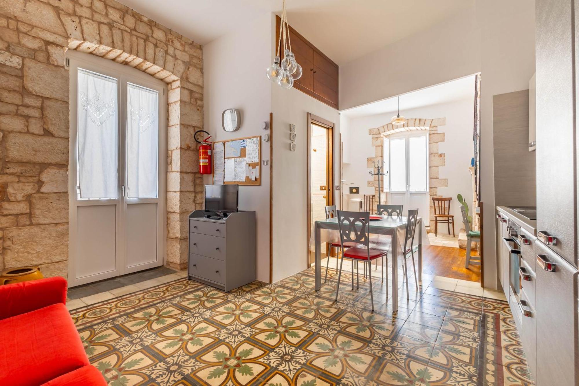 Antiche Mura Apartments "Nel Cuore Della Puglia"Bivani, Cucina, Terrazzo Turi Exterior photo
