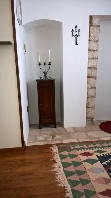 Antiche Mura Apartments "Nel Cuore Della Puglia"Bivani, Cucina, Terrazzo Turi Exterior photo
