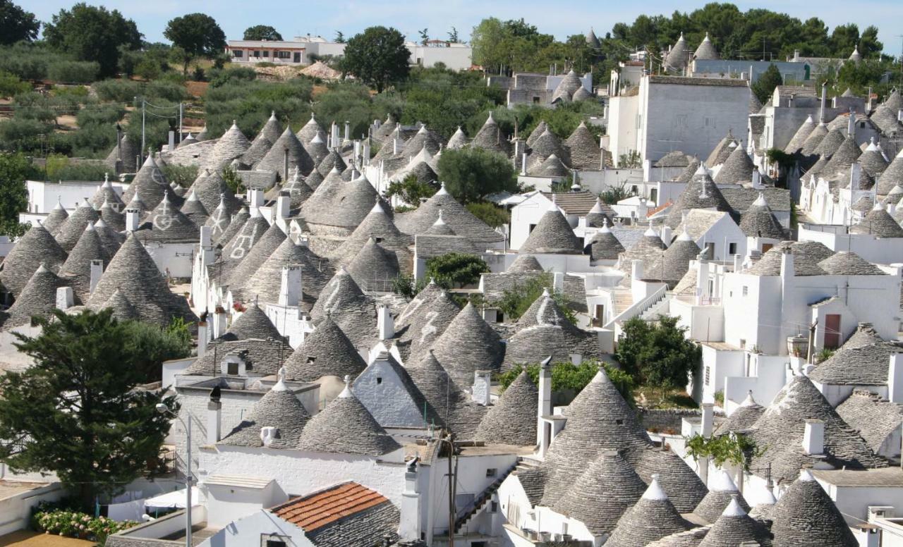 Antiche Mura Apartments "Nel Cuore Della Puglia"Bivani, Cucina, Terrazzo Turi Exterior photo