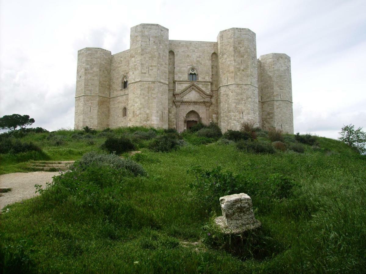 Antiche Mura Apartments "Nel Cuore Della Puglia"Bivani, Cucina, Terrazzo Turi Exterior photo